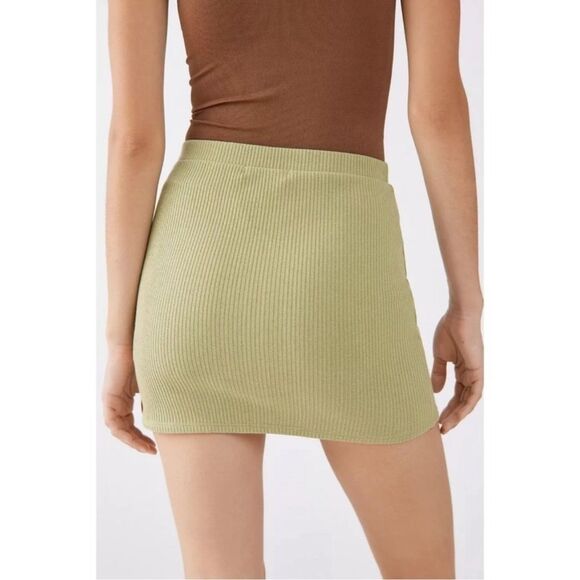 URBAN OUTFITTERS UO Claira Ribbed Side Button Knit Sage Green Mini Skirt Small - Picture 4 of 8